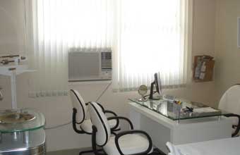 Dr. Amaury Simoni – Consultório Médico - Foto 1